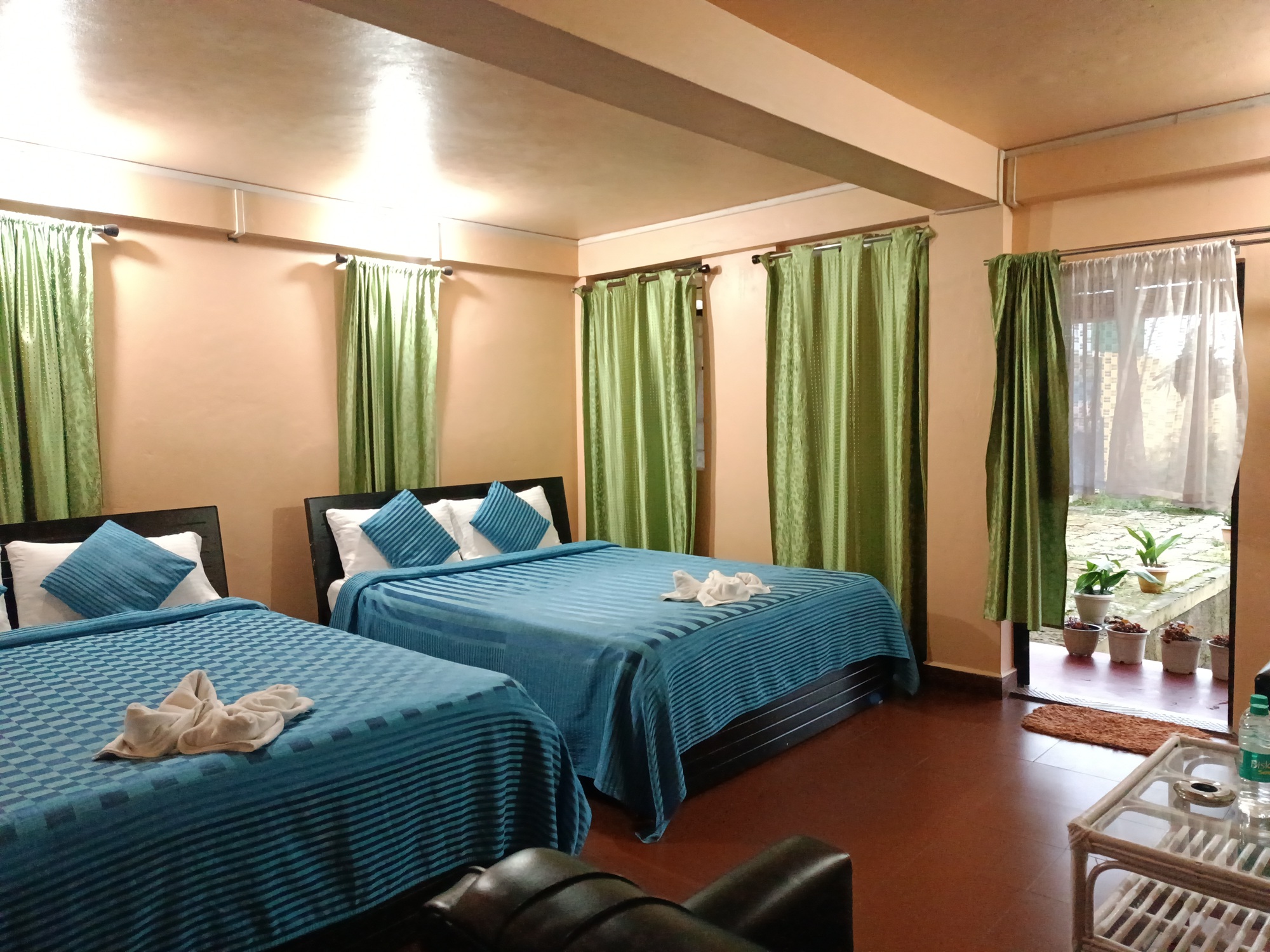 Family Room - Image 1